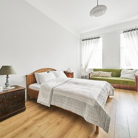 Bright And Warm Apartment, Vilnius City Centre Екстериор снимка